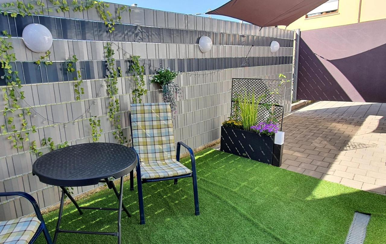 Studio Appartement Speichersdorf Eksteriør billede